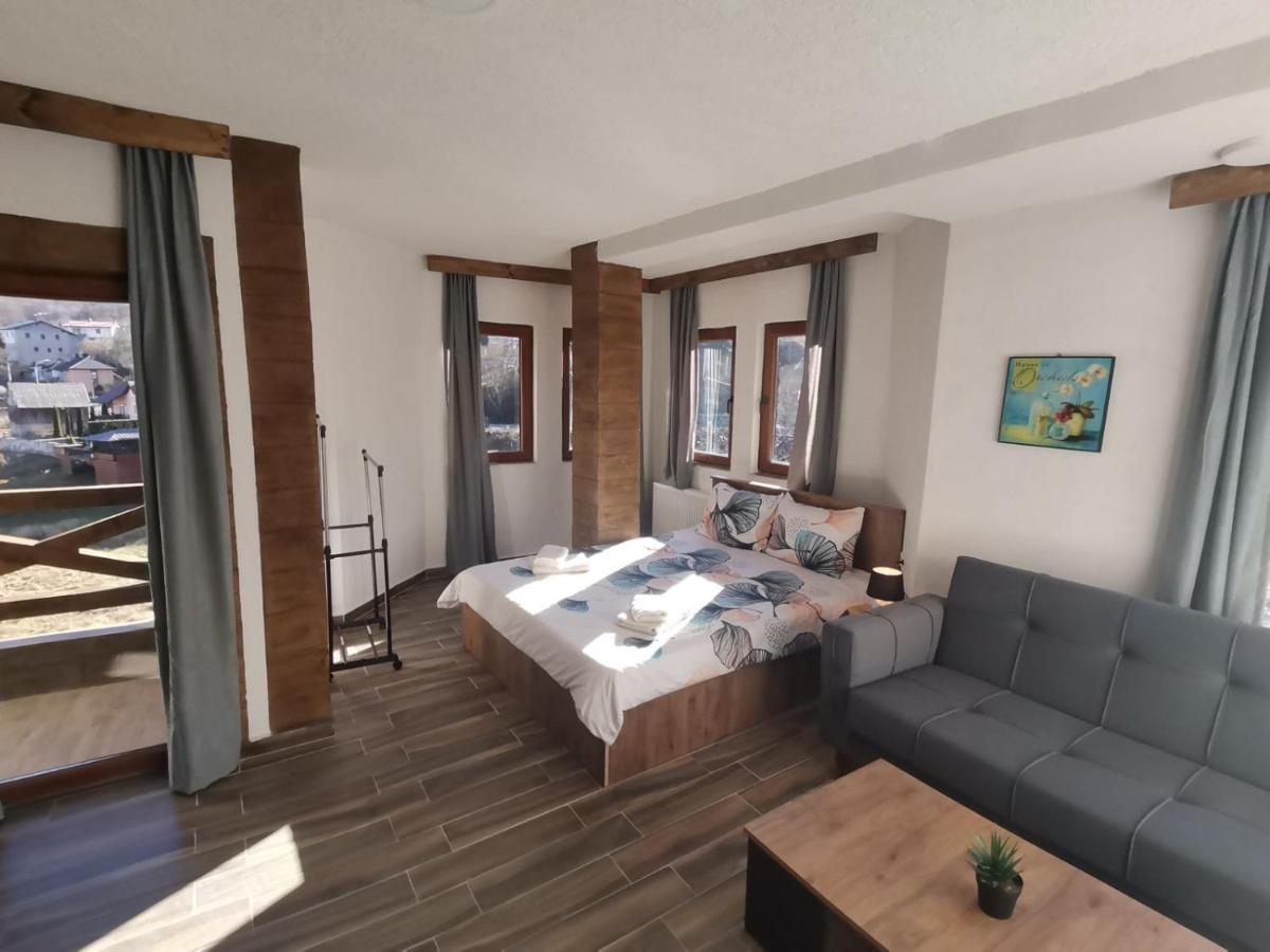 Villa Ana-Маврово Екстериор снимка