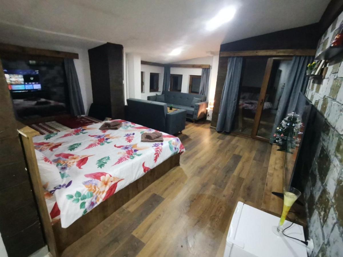 Villa Ana-Маврово Екстериор снимка